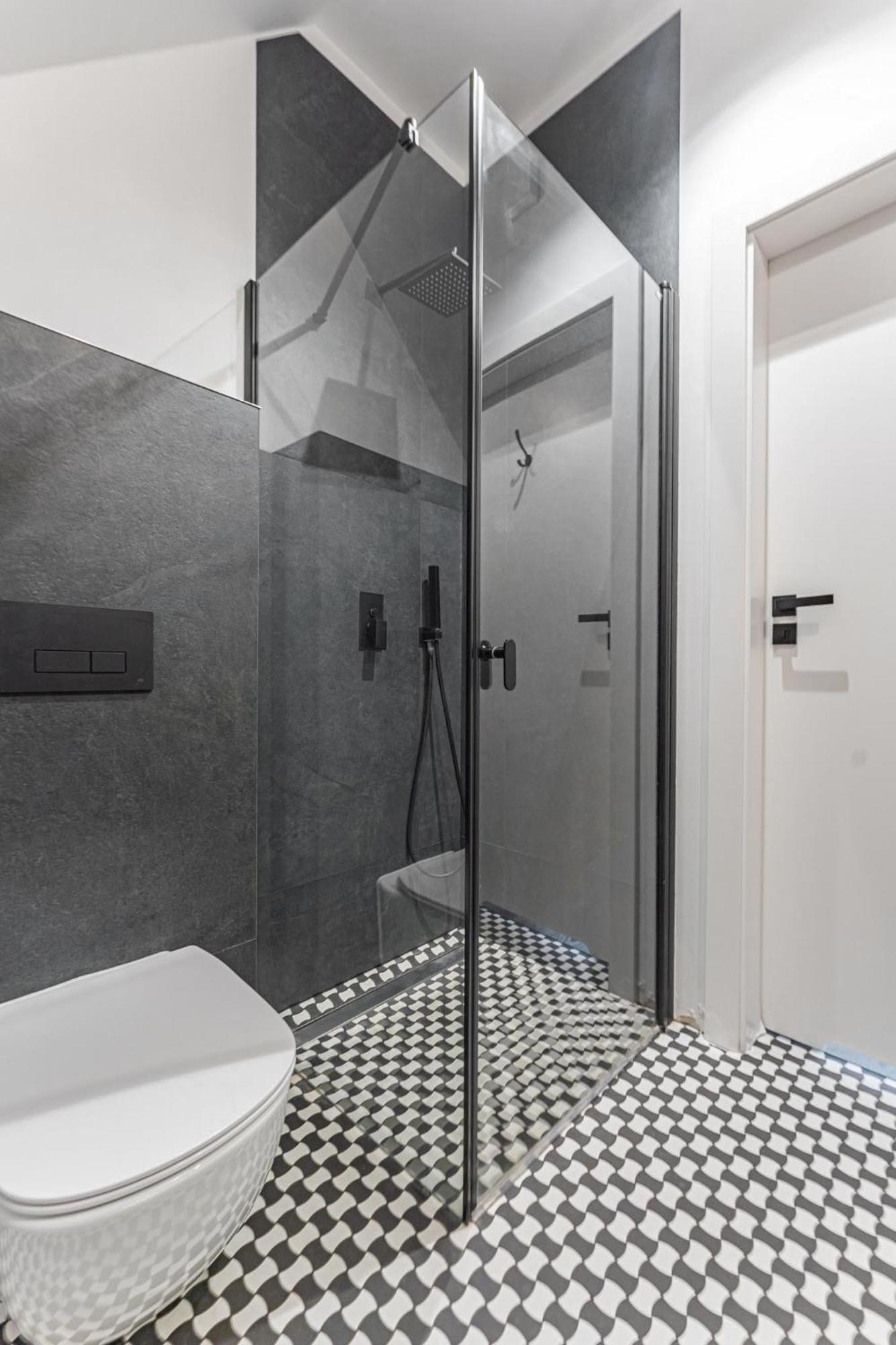 Penthouse Comfort Apartments Granaria กดัญสก์ ภายนอก รูปภาพ