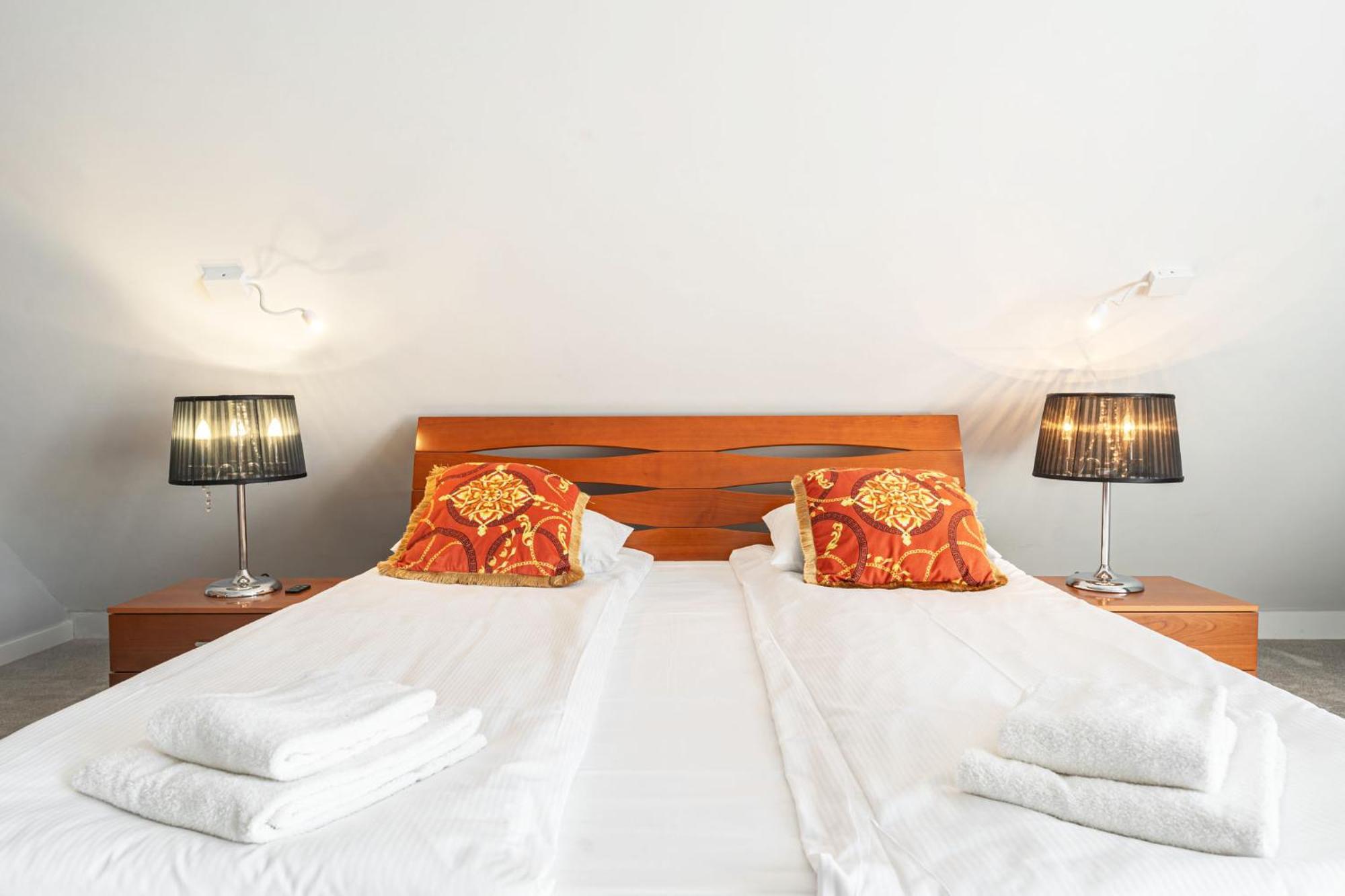 Penthouse Comfort Apartments Granaria กดัญสก์ ภายนอก รูปภาพ